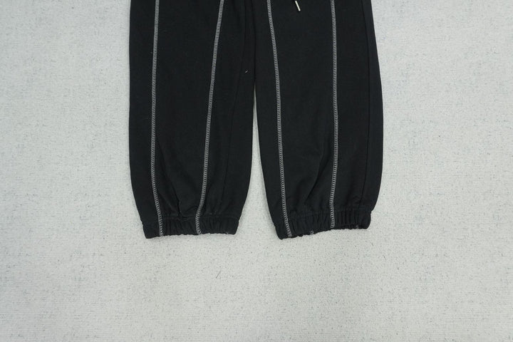 K - SWEATPANTS