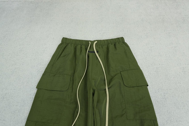 F - SWEATPANTS