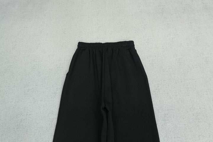 M - SWEATPANTS