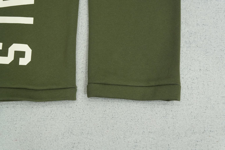 F - SWEATPANTS