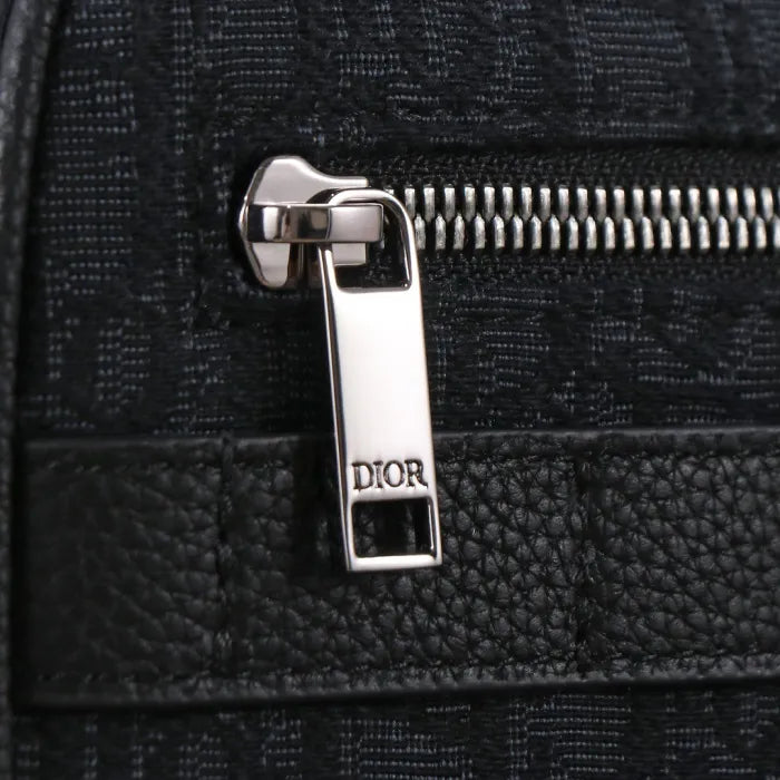 D - TASCHE