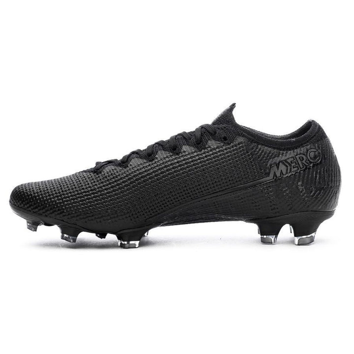 M - FUSSBALLSCHUHE