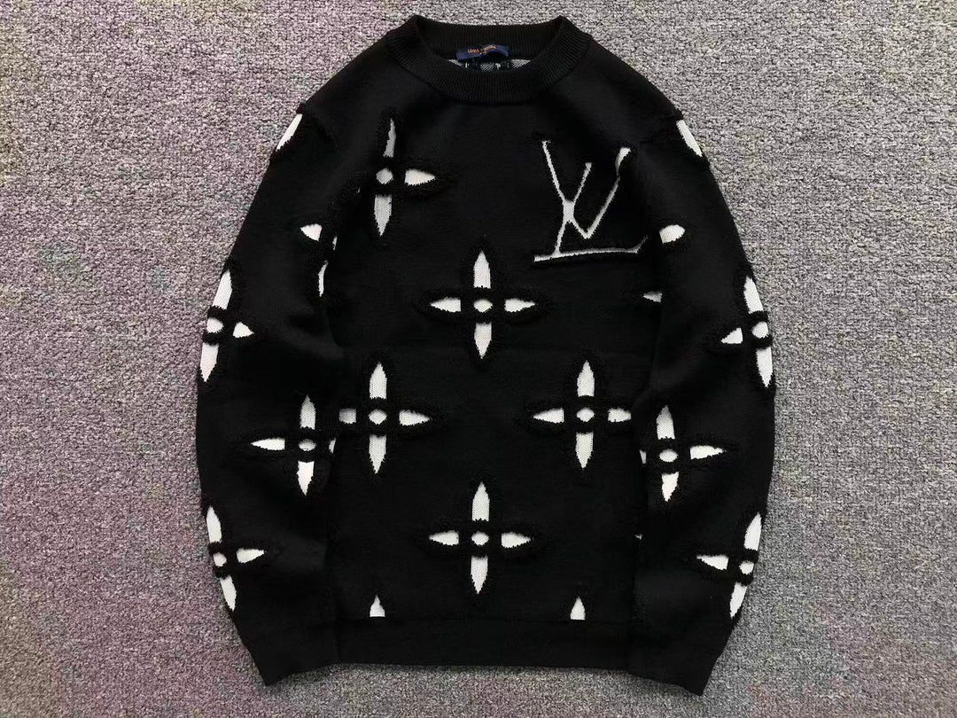 L - SWEATER