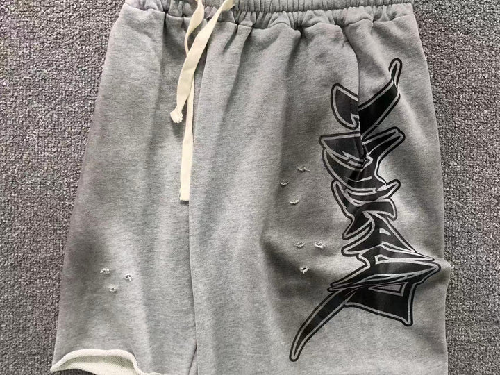 M - SHORTS