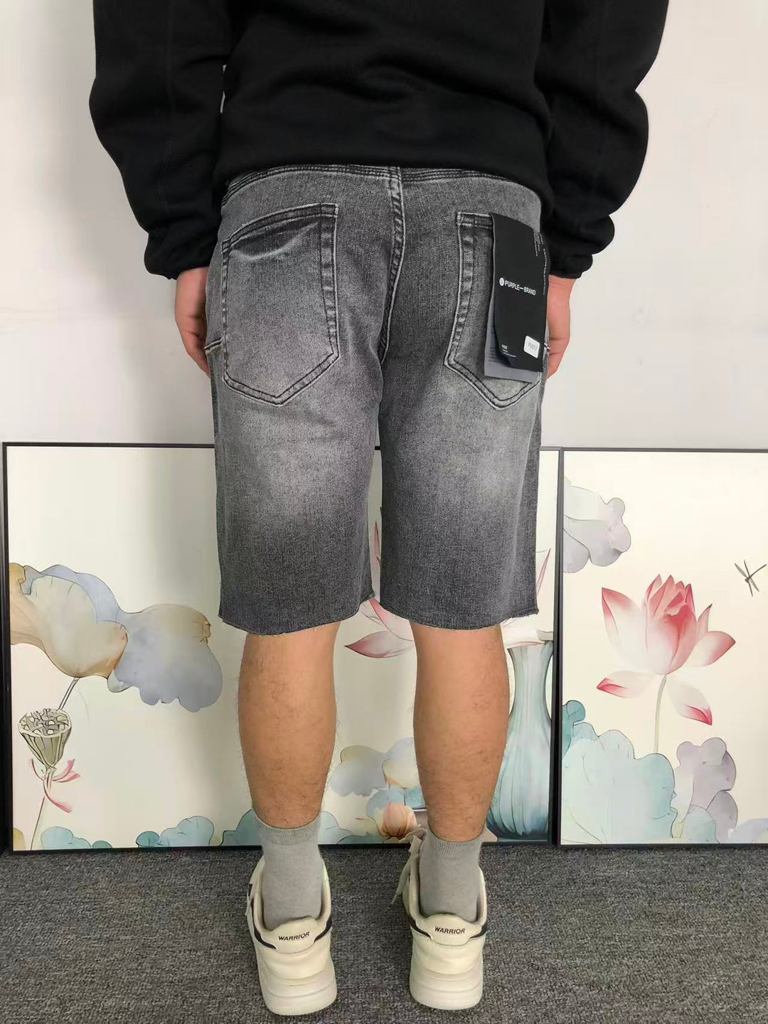 P - SHORTS