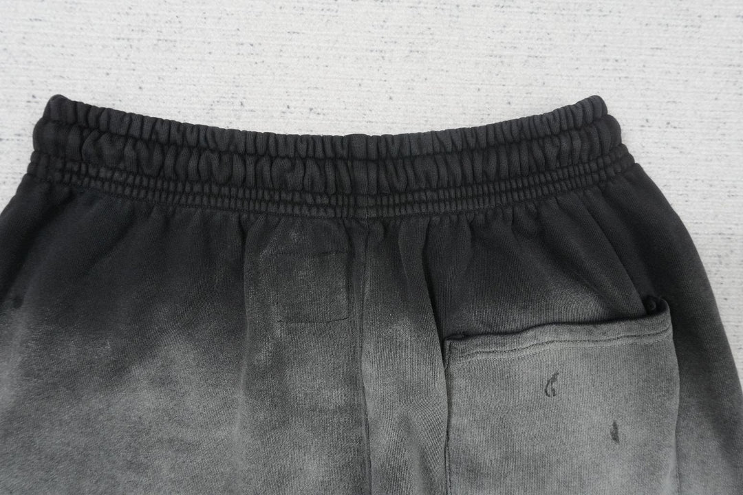 H - SWEATPANTS