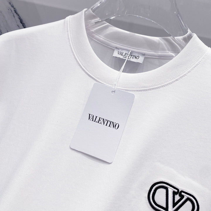 V - TSHIRT