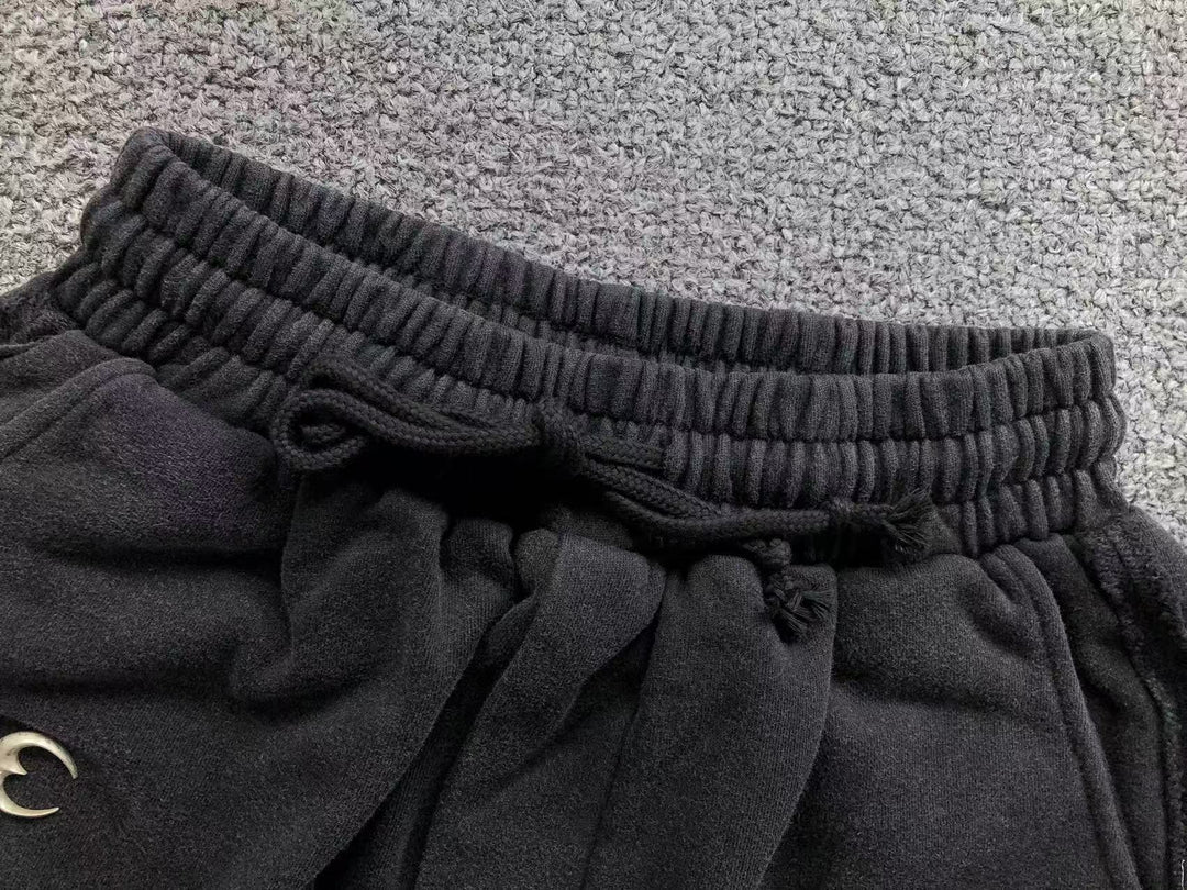 T - SHORTS